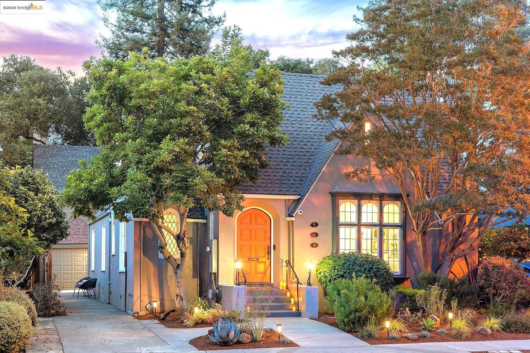 924 Trestle Glen Road Oakland, CA 94610 - Photo 1 of 1