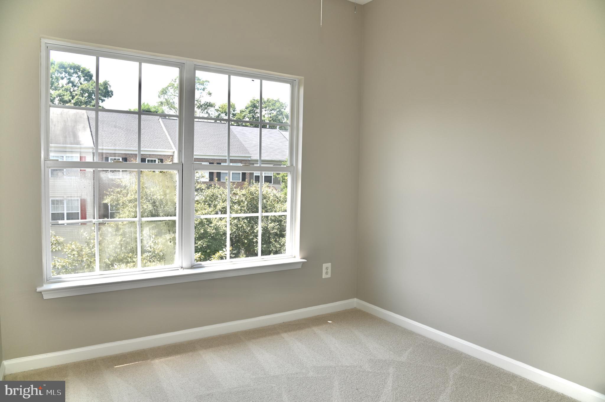 10167 Pale Rose Loop Bristow, VA 20136 - Photo 16 of 20 Bedroom 3