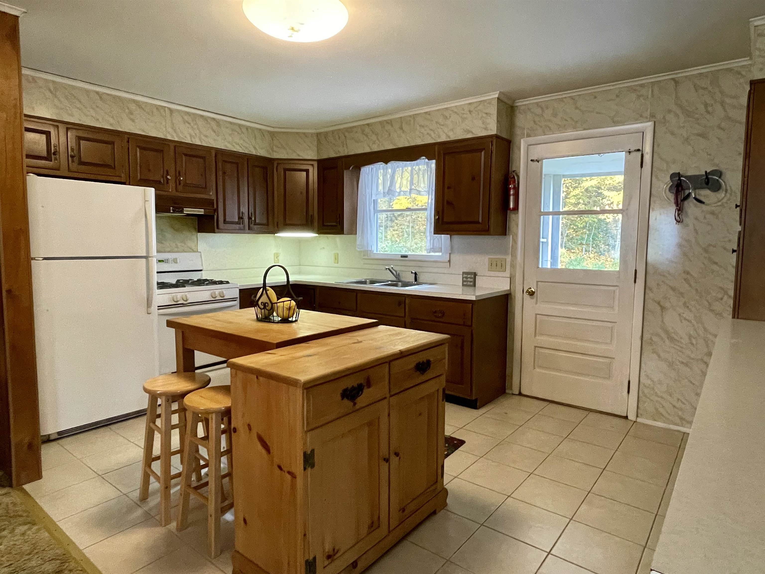 16 Woods Road Hubbardton, VT 05735 - Photo 5 of 21