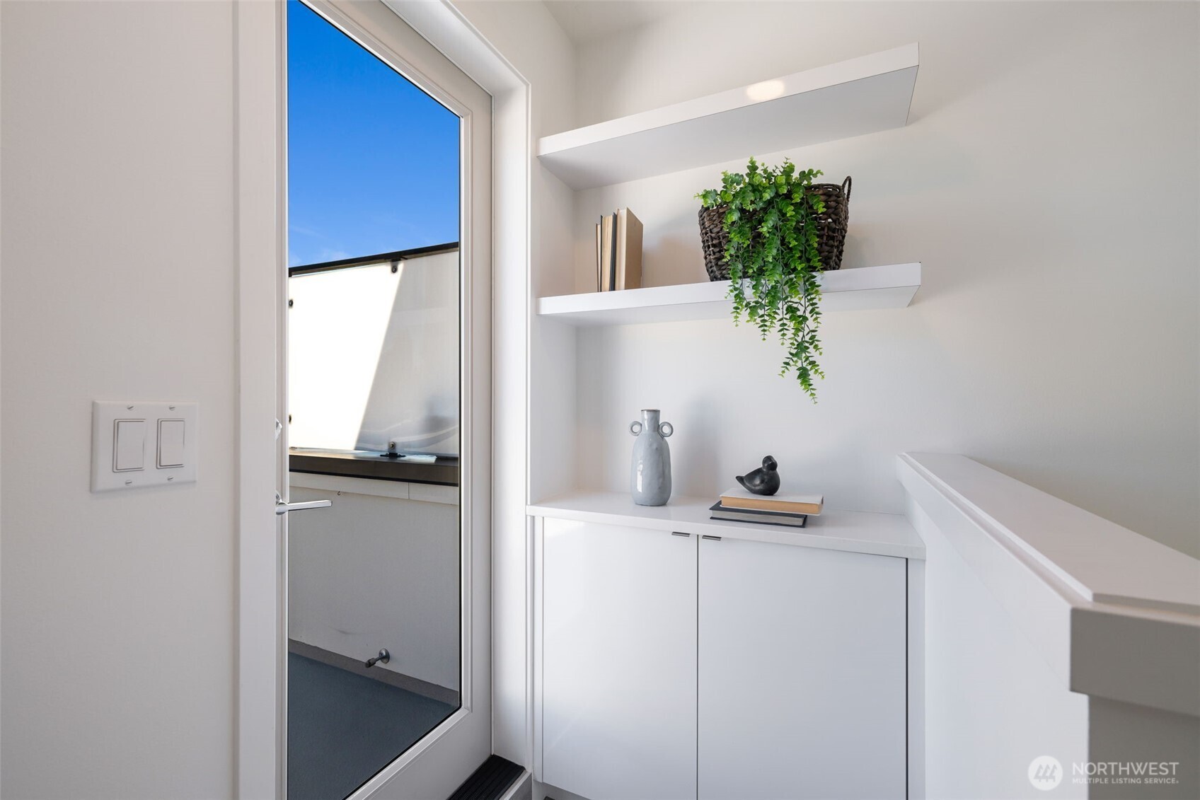 630 Northwest 85th Street, Unit A Seattle, WA 98117 - Photo 23 of 32