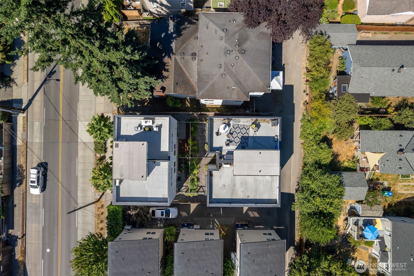 630 Northwest 85th Street, Unit A Seattle, WA 98117 - Photo 30 of 32