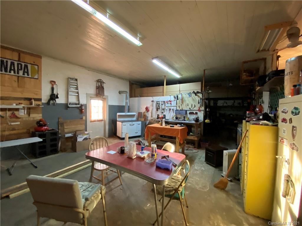 6972 George Hildebran School Road Hickory, NC 28602 - Photo 22 of 24 Gallery Image 22