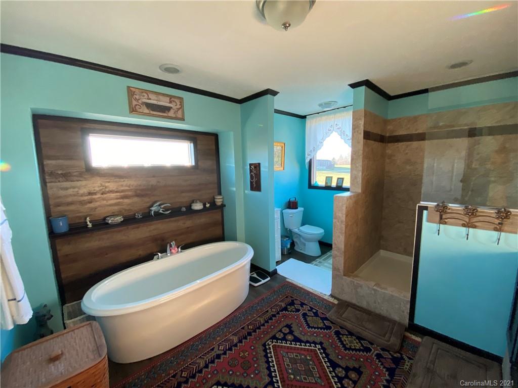 6972 George Hildebran School Road Hickory, NC 28602 - Photo 9 of 24 Gallery Image 9