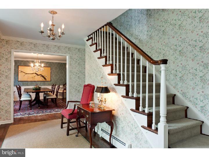26 Old Covered Bridge Road Newtown Square, PA 19073 - Photo 6 of 25 Foyer