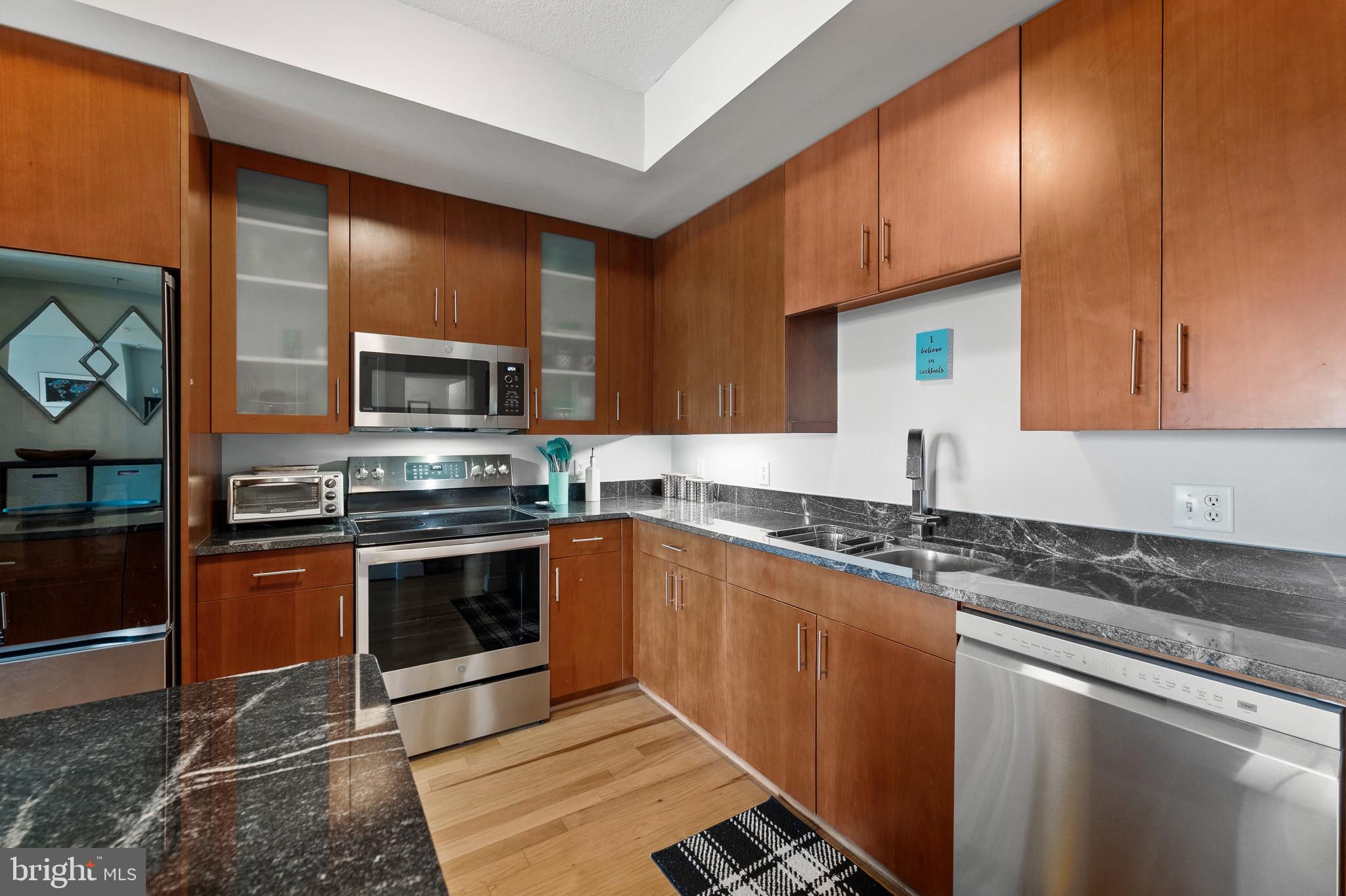 910 M Street Northwest, Unit 1006 Washington, DC 20001 - Photo 12 of 35