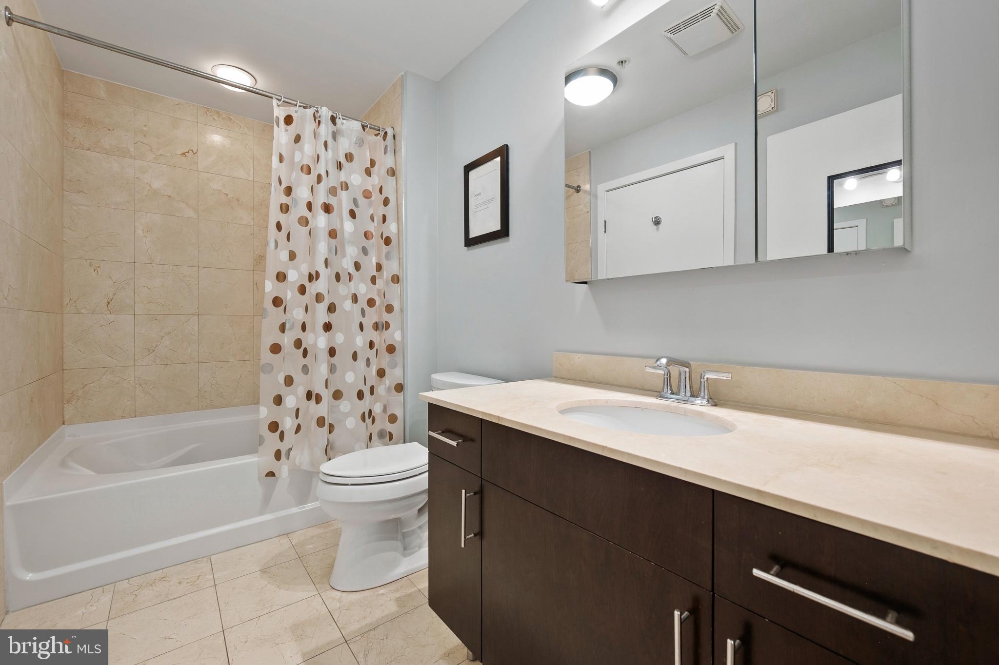 910 M Street Northwest, Unit 1006 Washington, DC 20001 - Photo 13 of 35