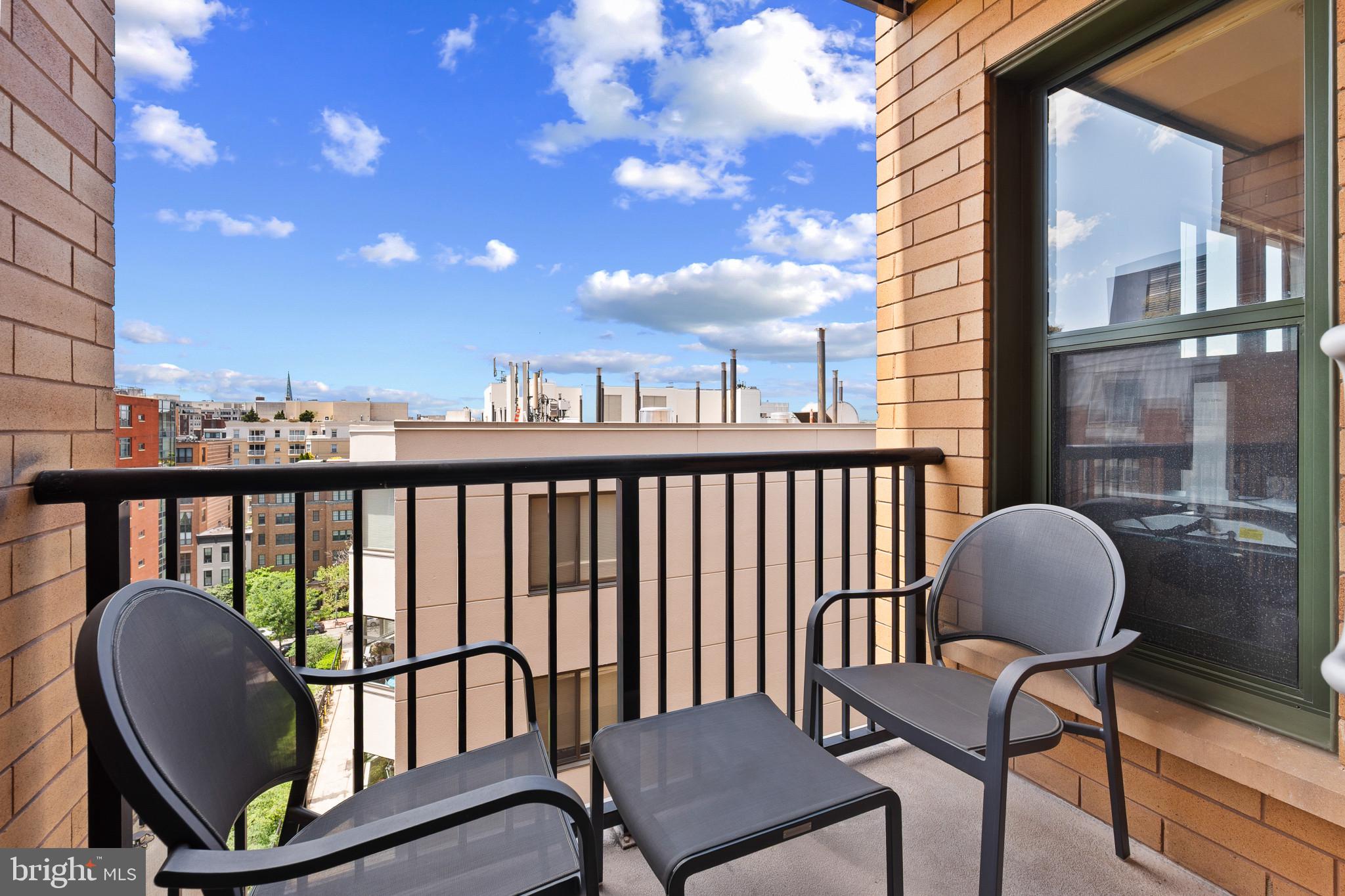 910 M Street Northwest, Unit 1006 Washington, DC 20001 - Photo 17 of 35