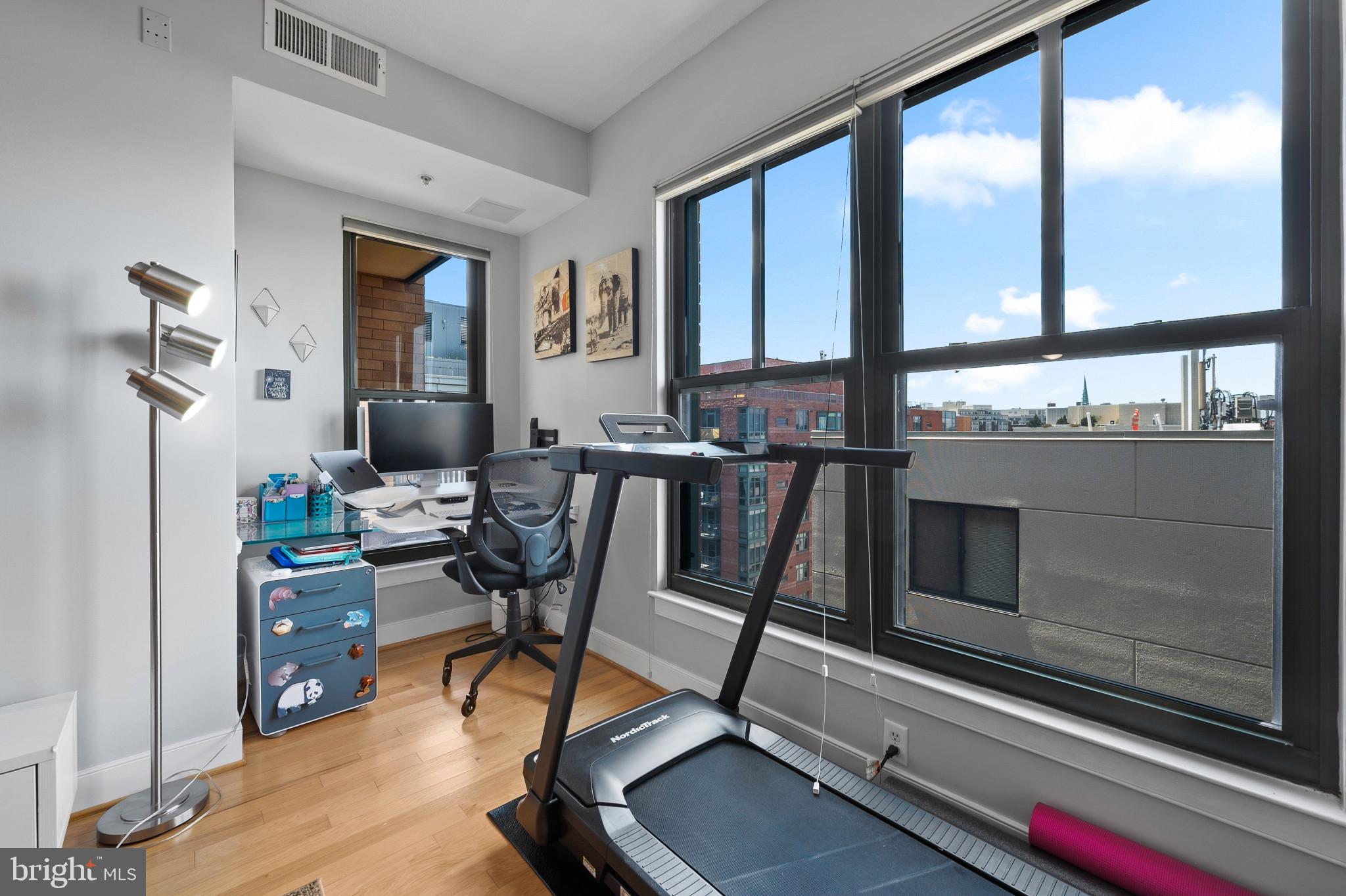 910 M Street Northwest, Unit 1006 Washington, DC 20001 - Photo 6 of 35
