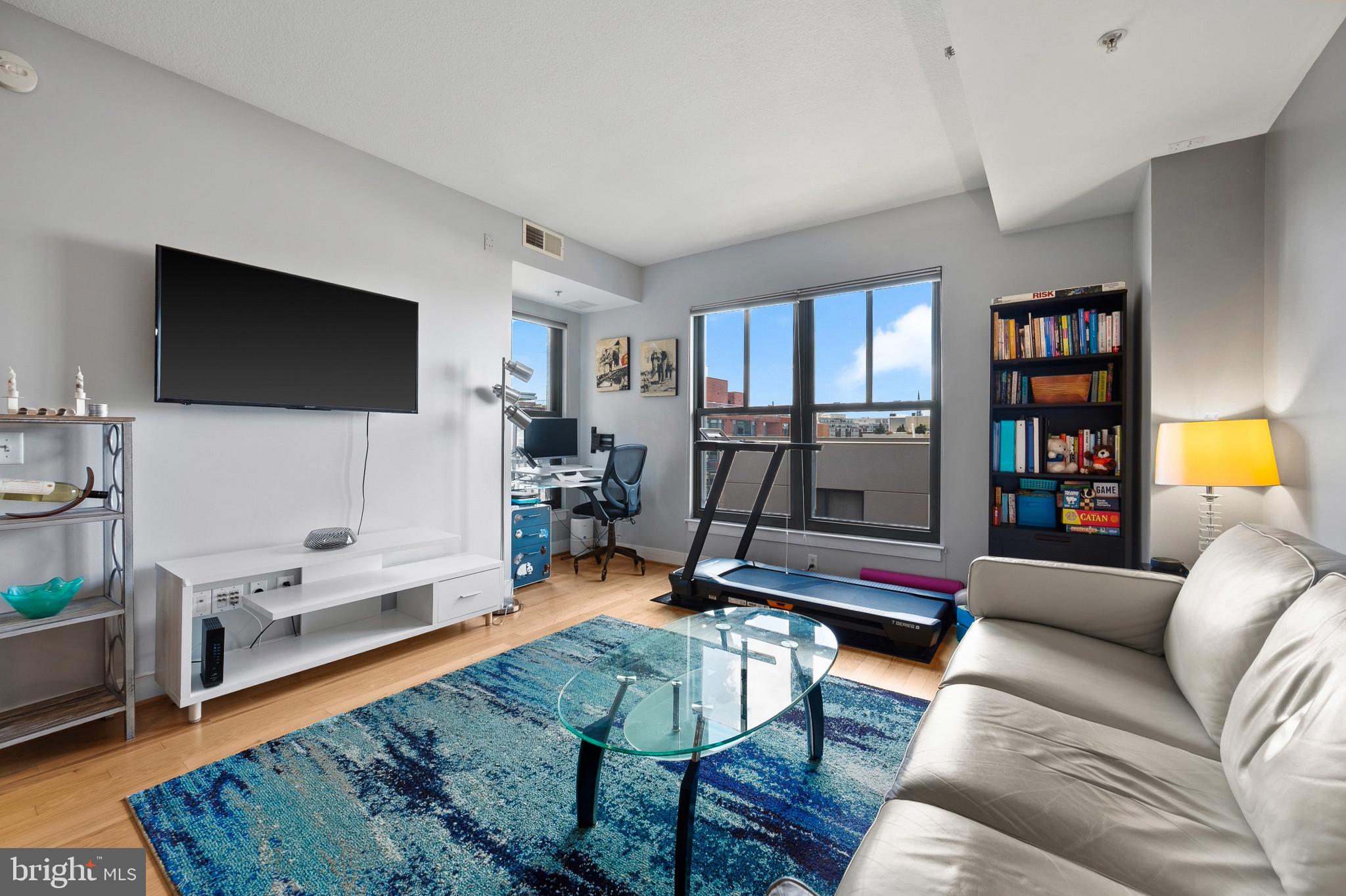 910 M Street Northwest, Unit 1006 Washington, DC 20001 - Photo 8 of 35
