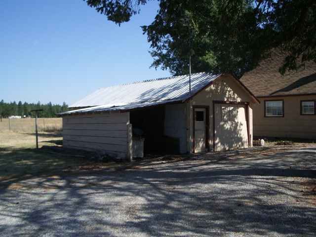 39808 North Spotted Road Clayton, WA 99110 - Photo 6 of 8