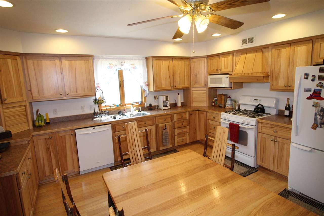 7777 West Phelps Road Manton, MI 49663 - Photo 4 of 22 1816437-3.JPG