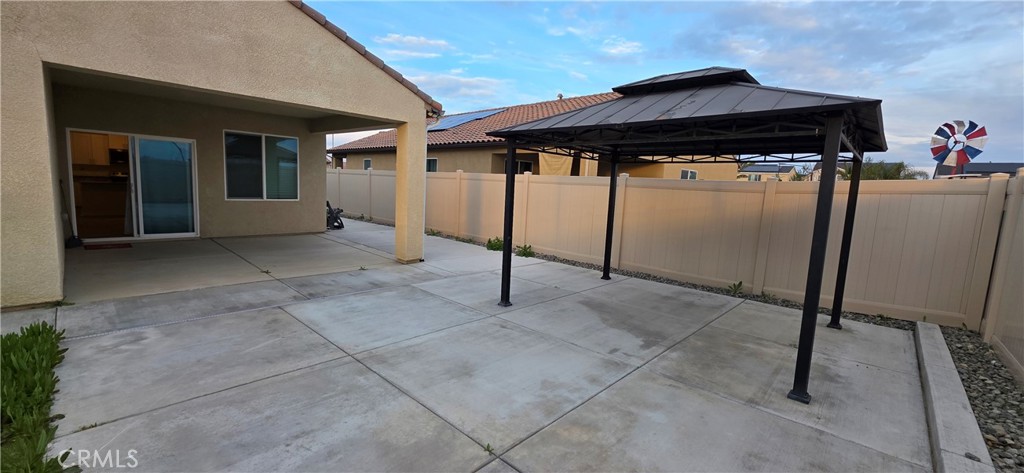 7615 Cranberry Way Bakersfield, CA 93313 - Photo 22 of 27