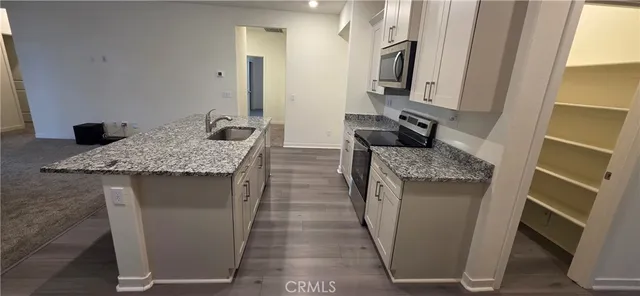 $465,000 | 7615 Cranberry Way, Bakersfield, CA 93313