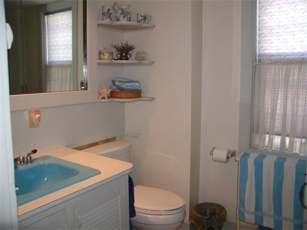 2039 Main Road Westport, MA 02791 - Photo 29 of 30
