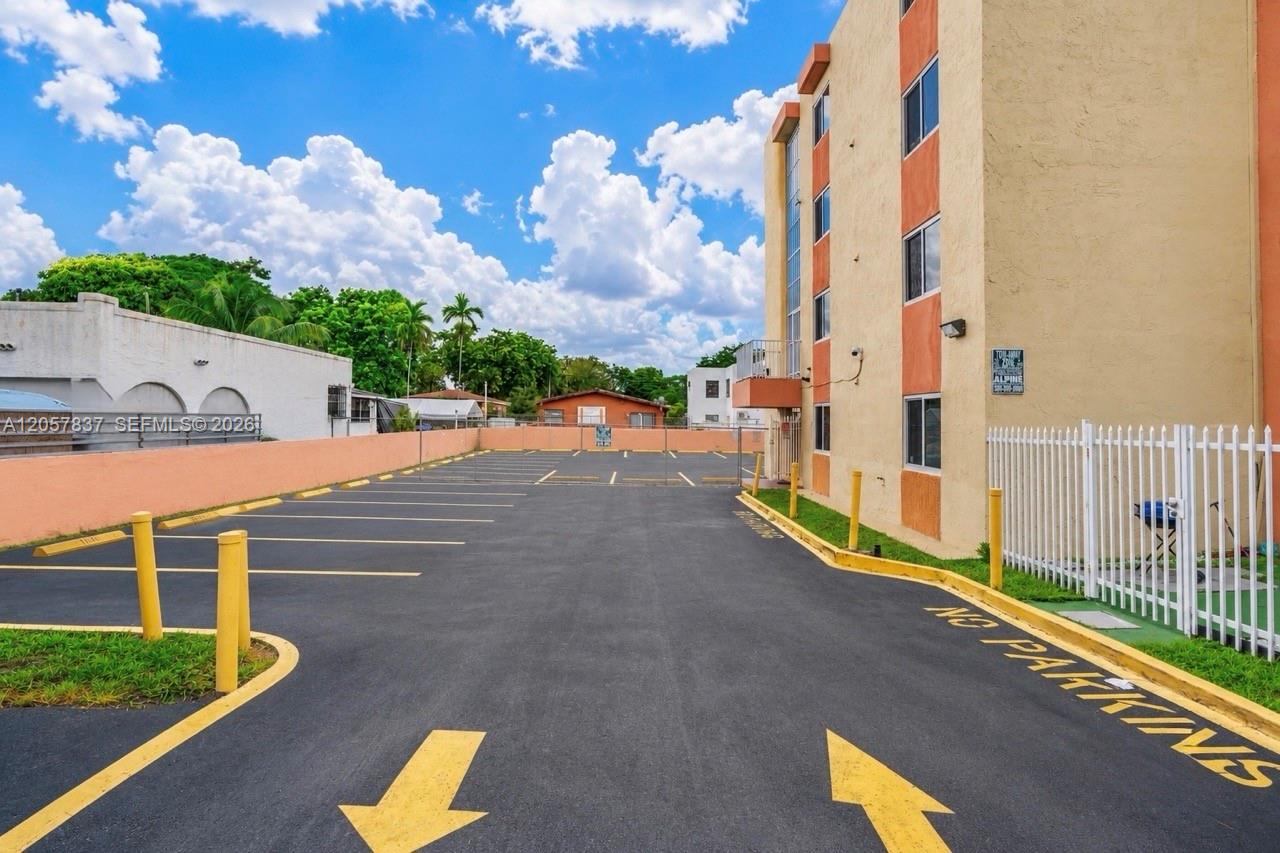 2400 Northwest 16th St Road, Unit 407 Miami, FL 33125 - Photo 29 of 49 Gallery Image 29