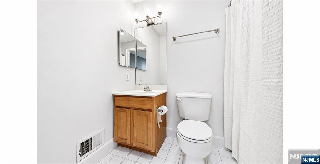39 Union Street, Unit 402 Hackensack, NJ 07601 - Photo 25 of 38 Gallery Image 25