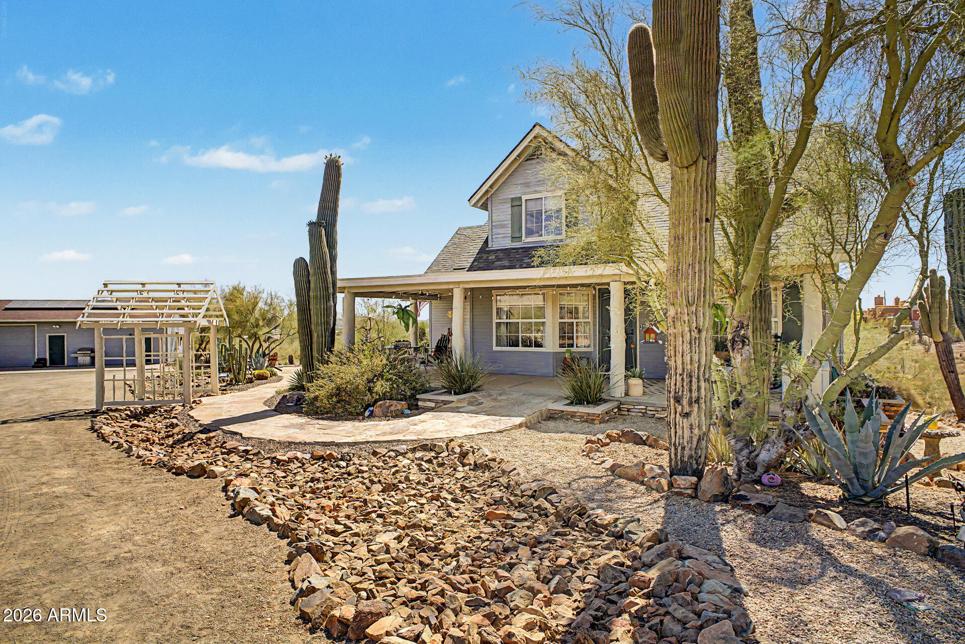 1935 East Tanya Road Phoenix, AZ 85086 - Photo 5 of 38