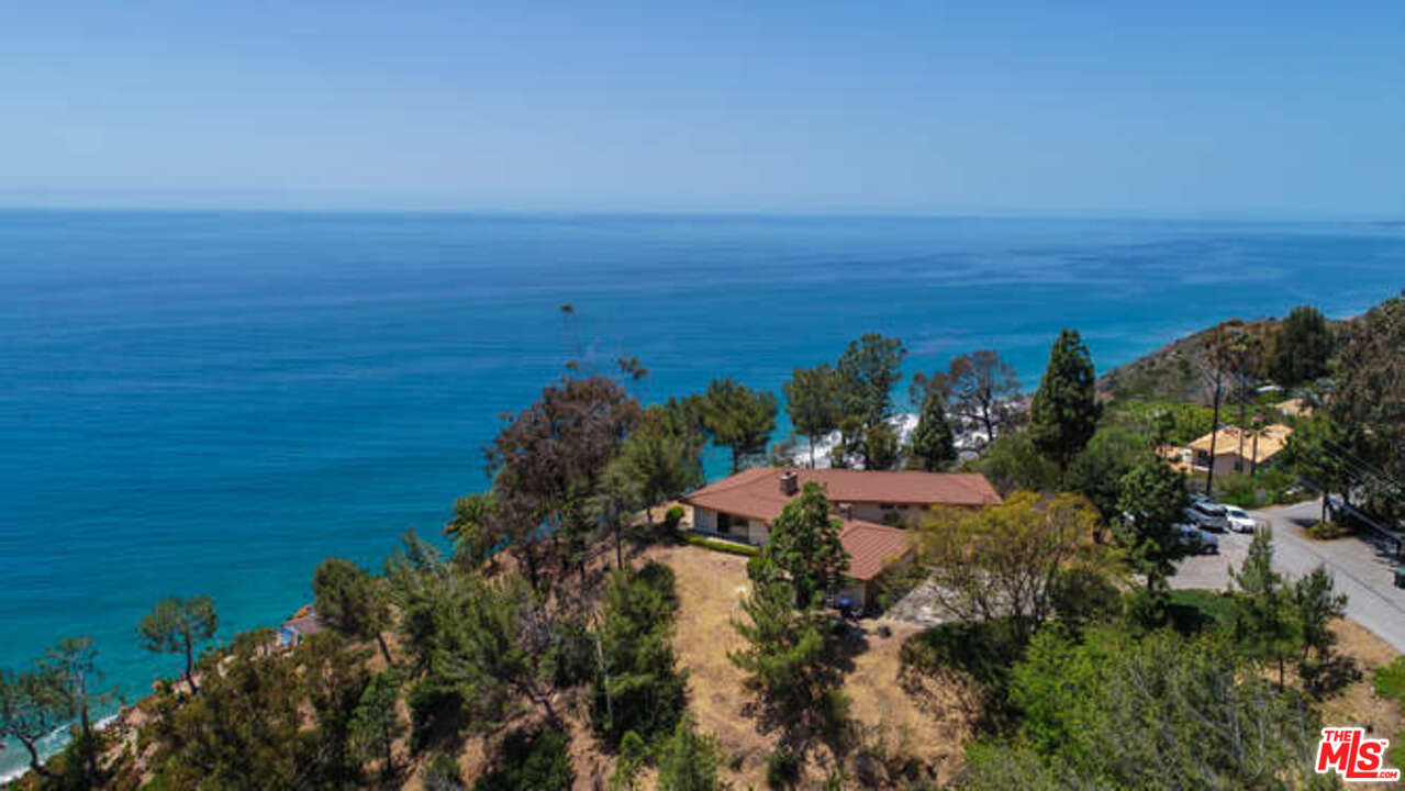 20616 Seaboard Road Malibu, CA 90265 - Photo 6 of 19 Gallery Image 6