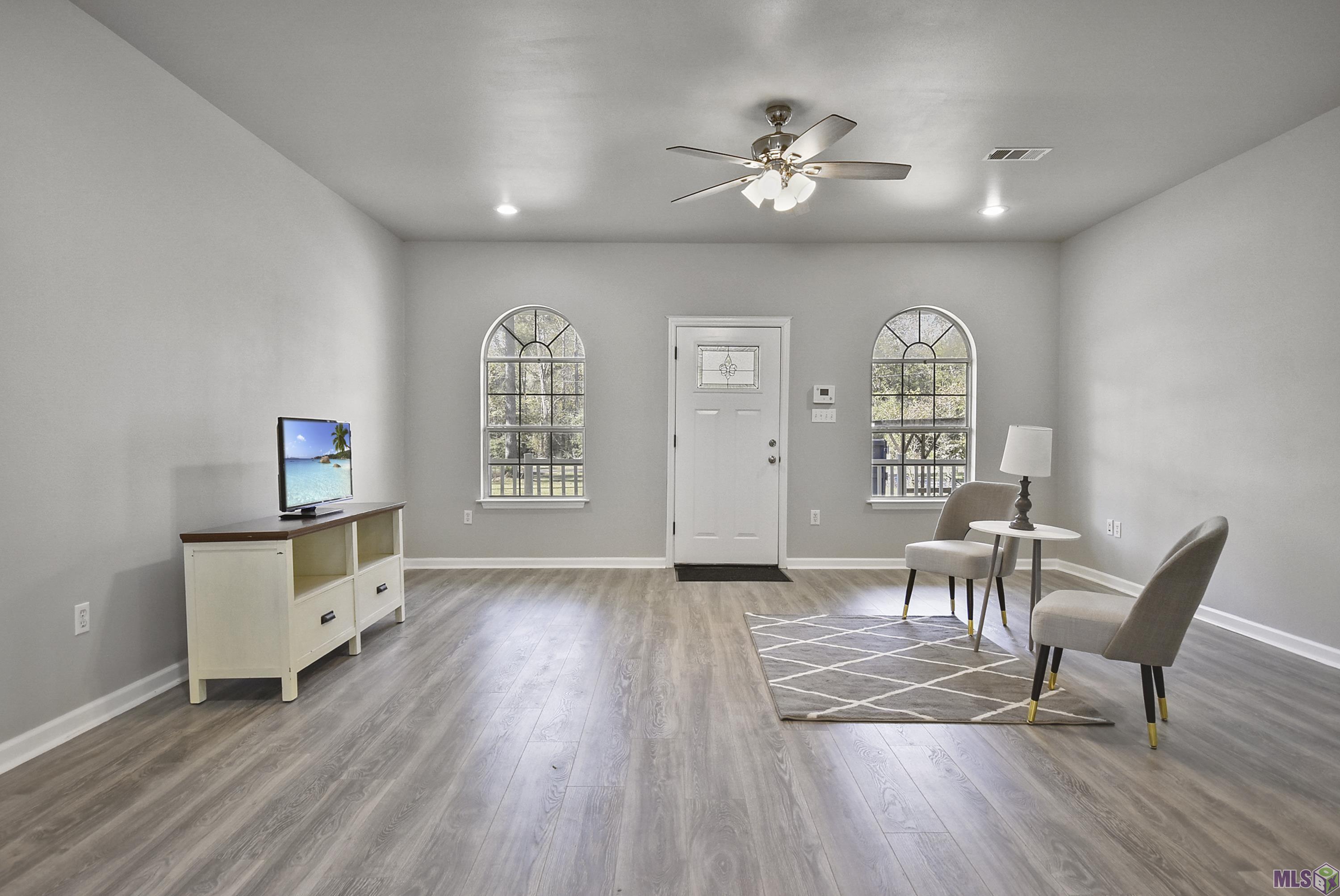 31700 Lower Rome Road Springfield, LA 70462 - Photo 2 of 19