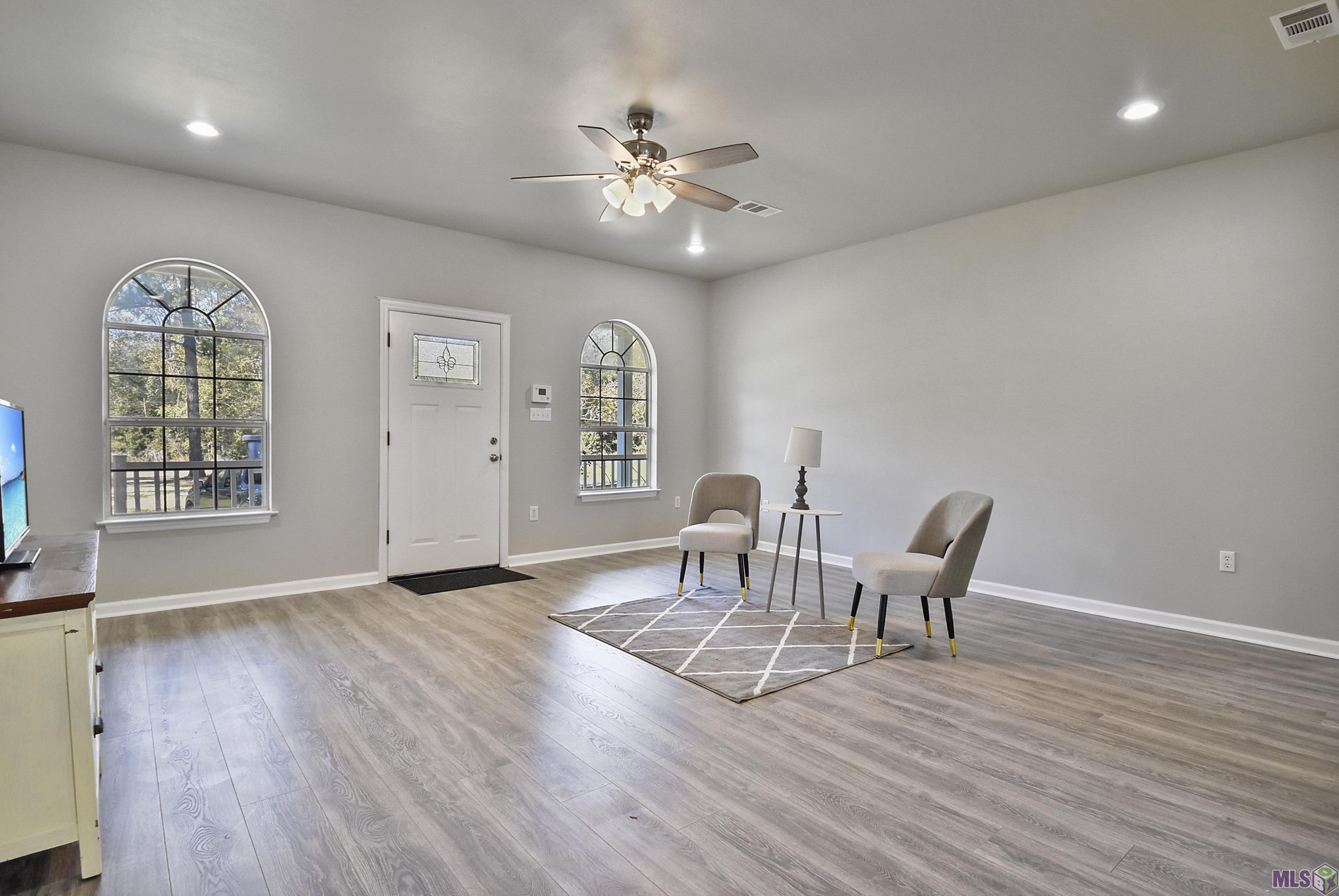 31700 Lower Rome Road Springfield, LA 70462 - Photo 3 of 19