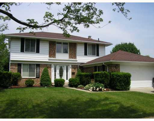 43152 Barchester Road Canton, MI 48187 - Photo 1 of 2 Photo 1