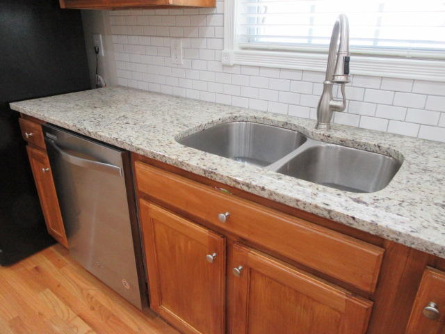 390 Cardinal Road Ringgold, GA 30736 - Photo 12 of 38 Kitchen