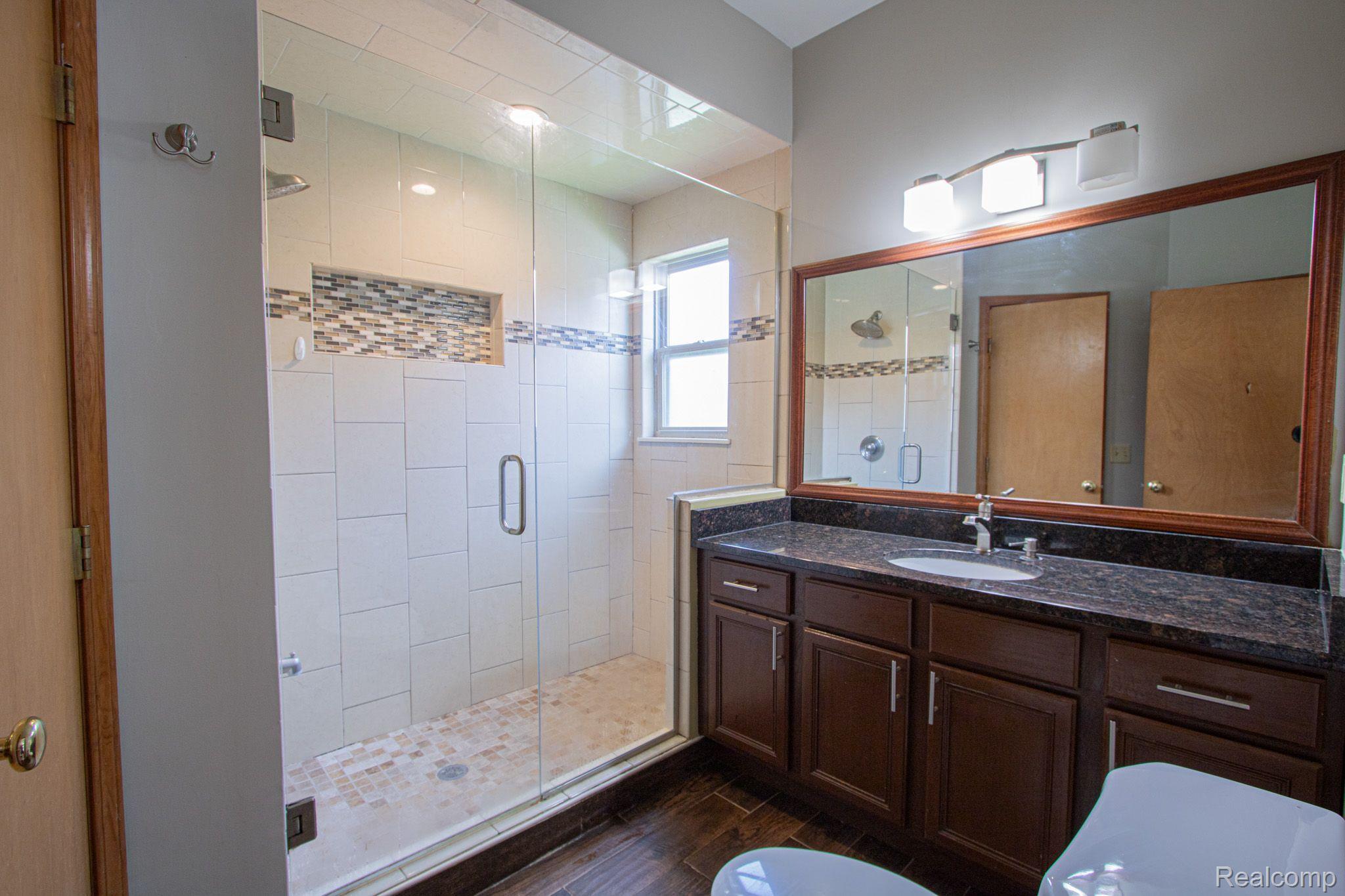 5529 Bedell Road Sterling Heights, MI 48310 - Photo 21 of 28 Gallery Image 21