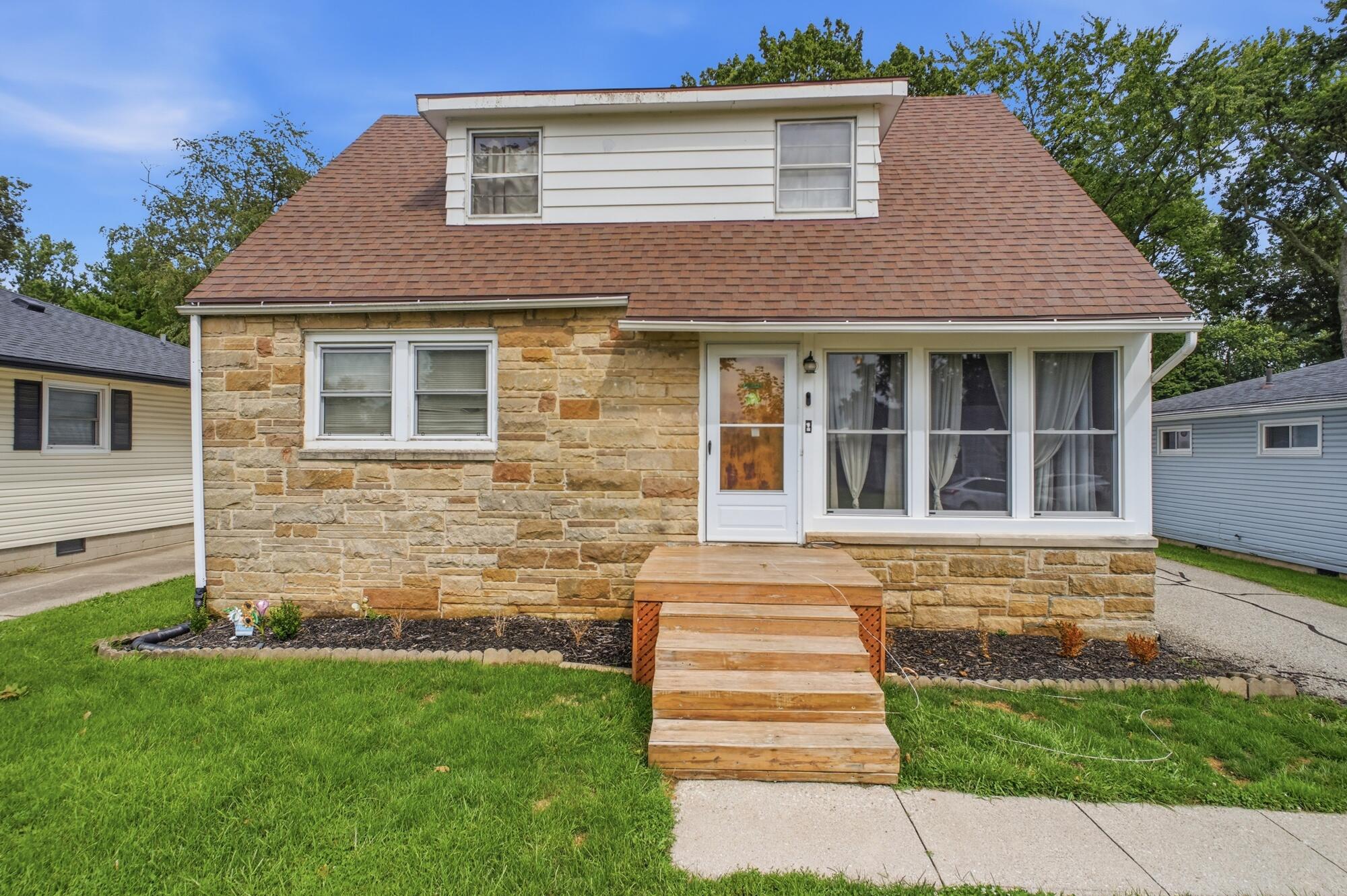 308 Birch Road Springfield, OH 45503 - Photo 5 of 42 013