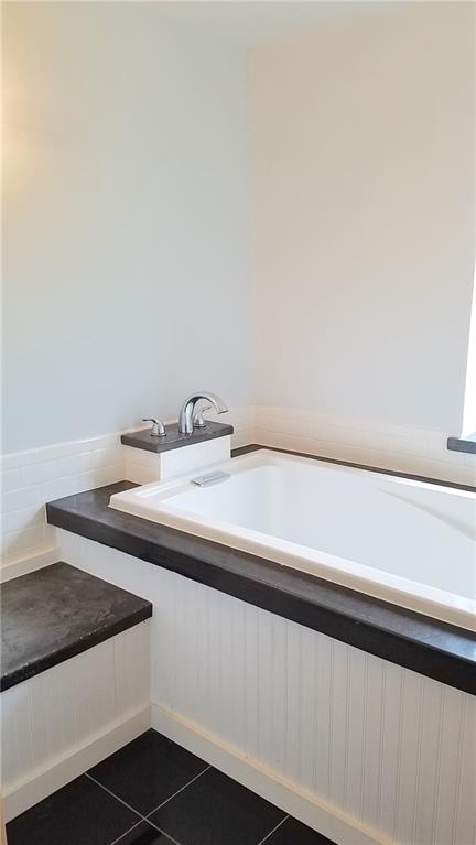 2269 Chapman Road Mapleton, ME 04757 - Photo 13 of 35 Soaking tub just before the master...