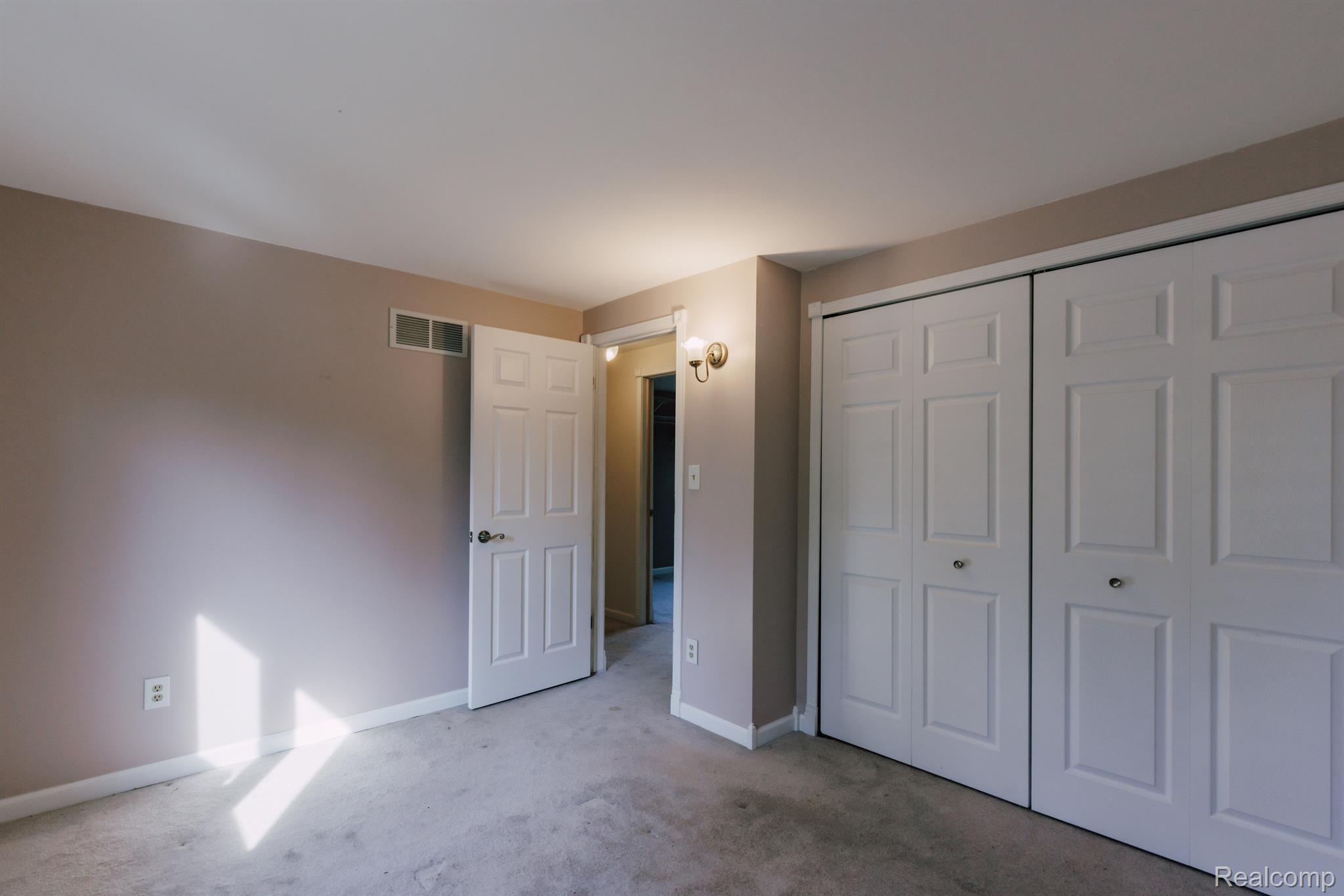 43990 Saltz Road Canton, MI 48187 - Photo 29 of 43 Bedroom