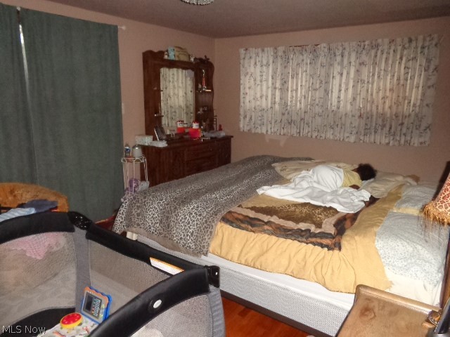 3072 Keswick Road Cleveland, OH 44120 - Photo 17 of 26 Master Bedroom