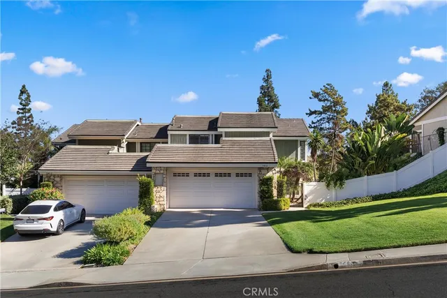 $1,129,000 | 5810 East Mountain Loop Trail, Anaheim Hills, CA 92807