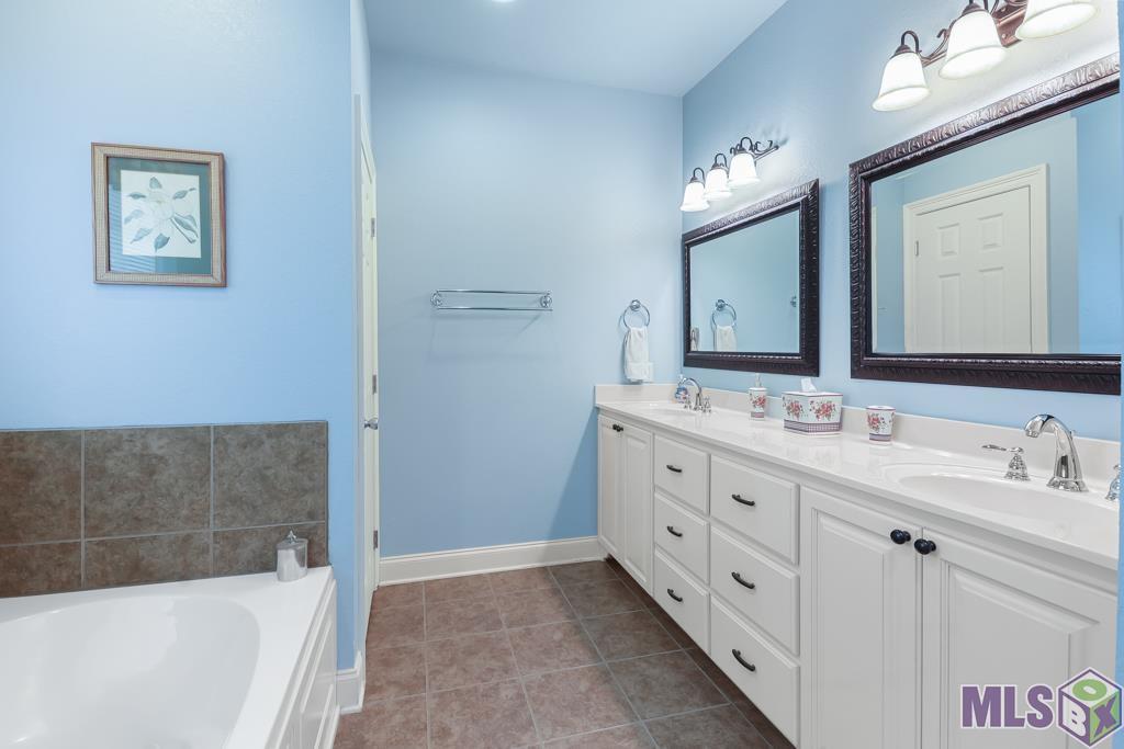 315 Summit Ridge Drive Baton Rouge, LA 70815 - Photo 15 of 35