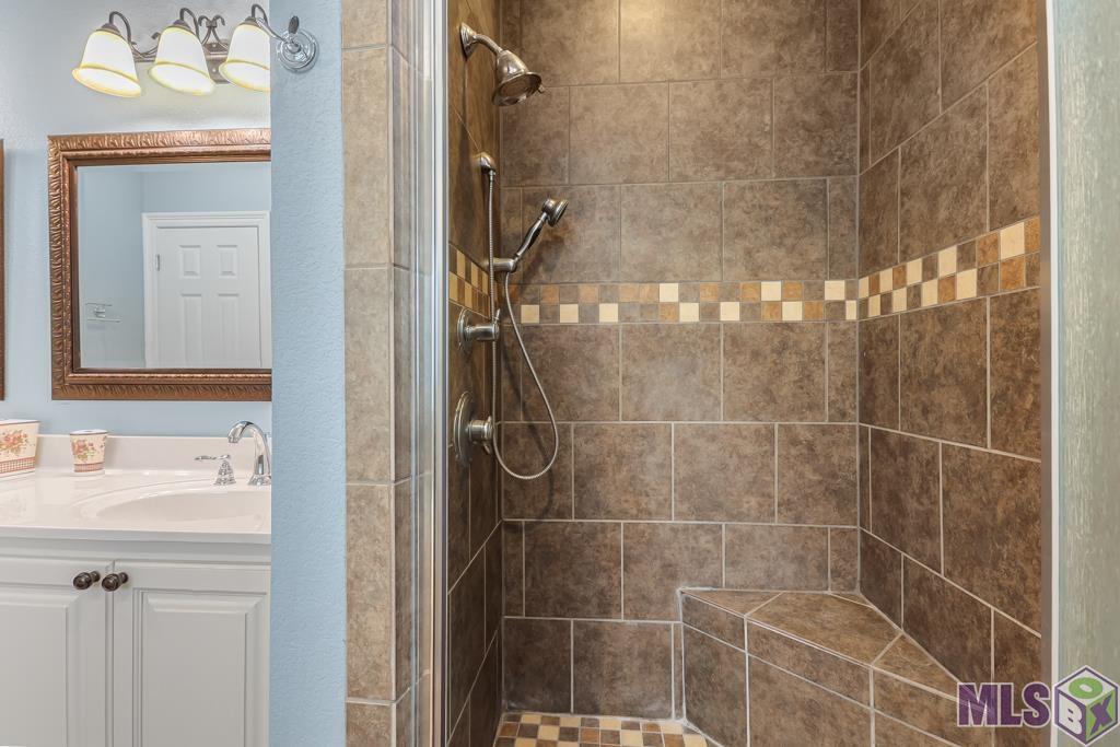 315 Summit Ridge Drive Baton Rouge, LA 70815 - Photo 17 of 35