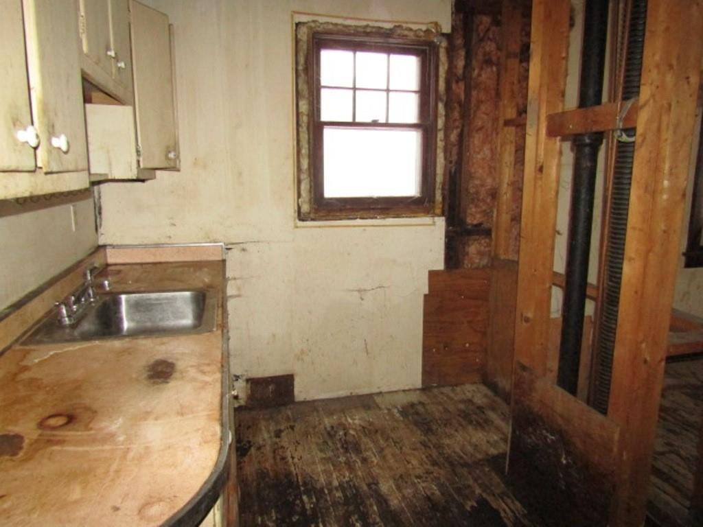 234 Spring Run Road Crescent, PA 15046 - Photo 11 of 24 a bathroom with a sink and a mirror