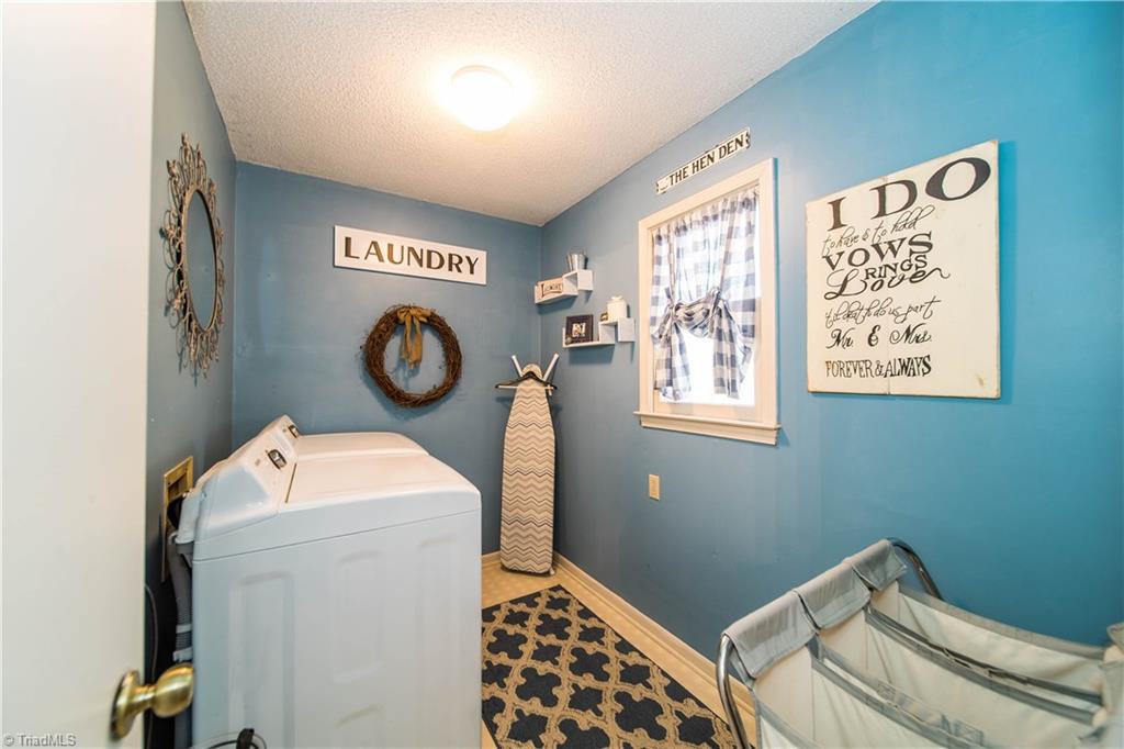 7017 Harperglen Road Clemmons, NC 27012 - Photo 16 of 35 Gallery Image 16