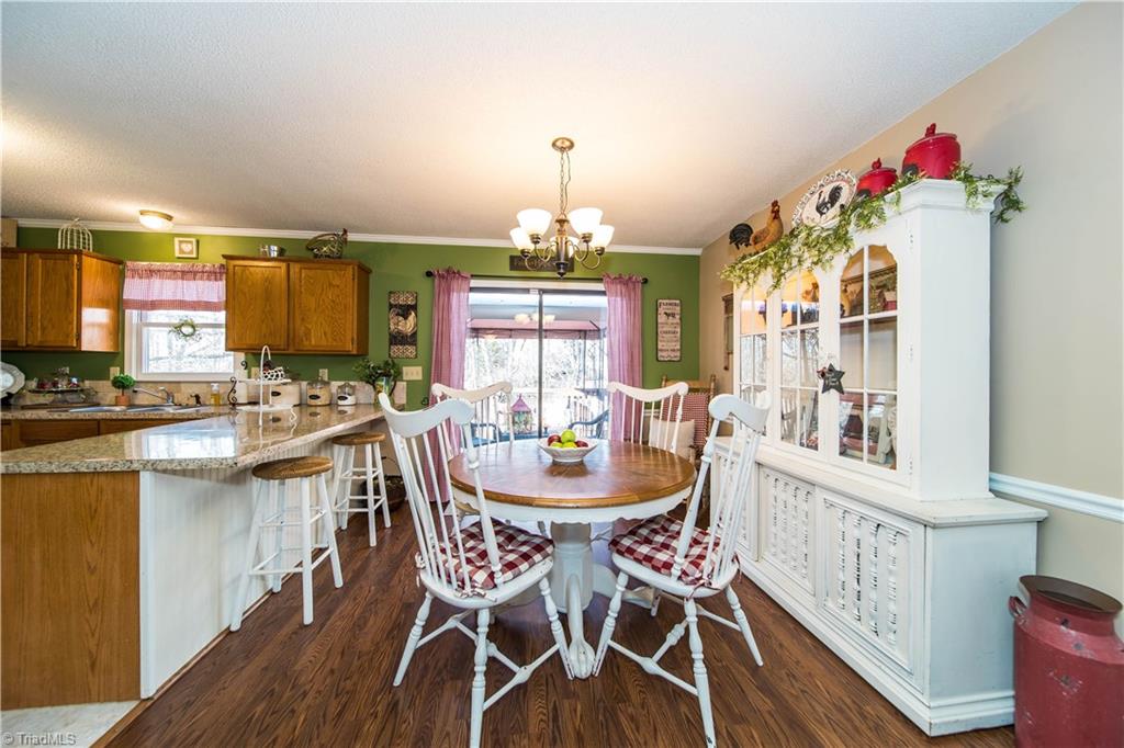 7017 Harperglen Road Clemmons, NC 27012 - Photo 7 of 35 Gallery Image 7