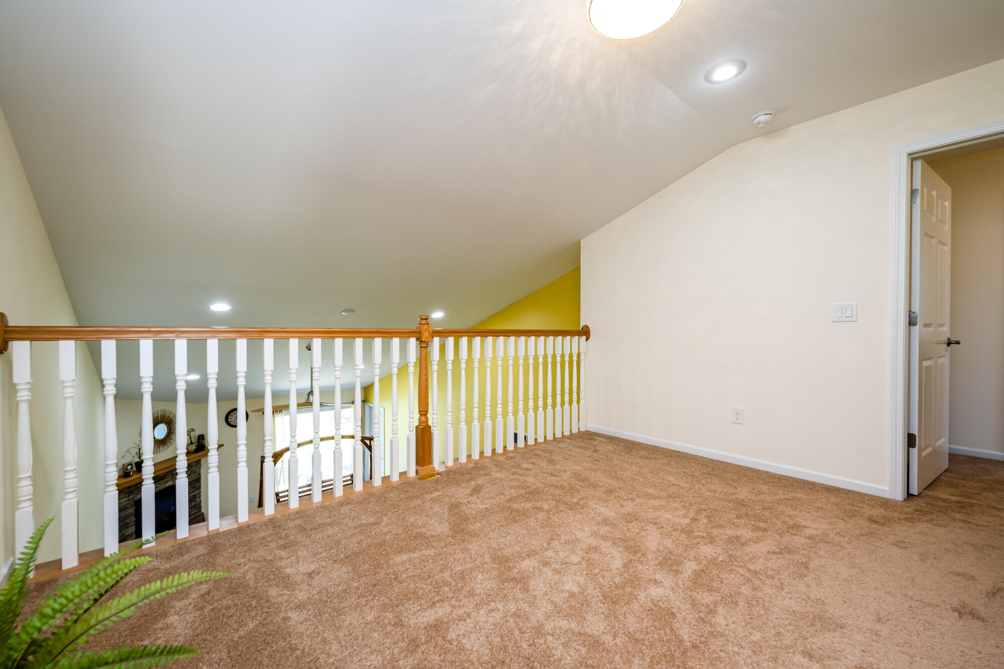 2574 Holiday House Road, Unit 14 St. Joseph, MI 49085 - Photo 25 of 45 Holiday-125