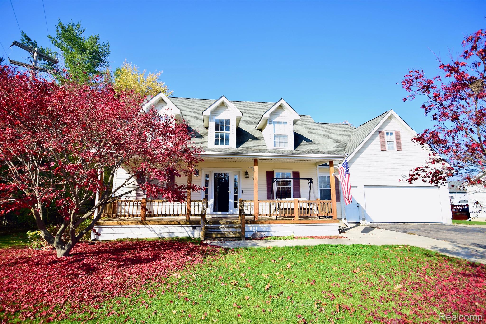 2068 Wiggins Road Fenton, MI 48430 - Photo 1 of 22 Gallery Image 1