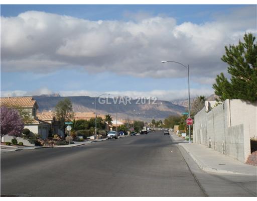 9061 West Viking Road Las Vegas, NV 89147 - Photo 2 of 7 Property Photo.