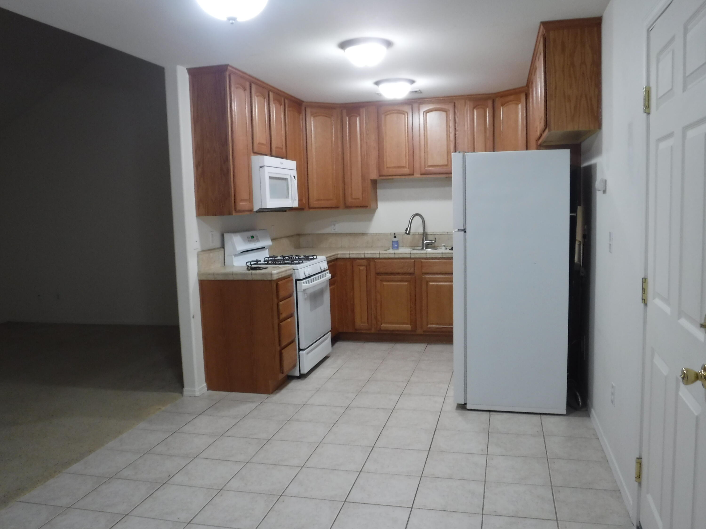 633 Marijean Way Redding, CA 96003 - Photo 21 of 29 Unit B 6