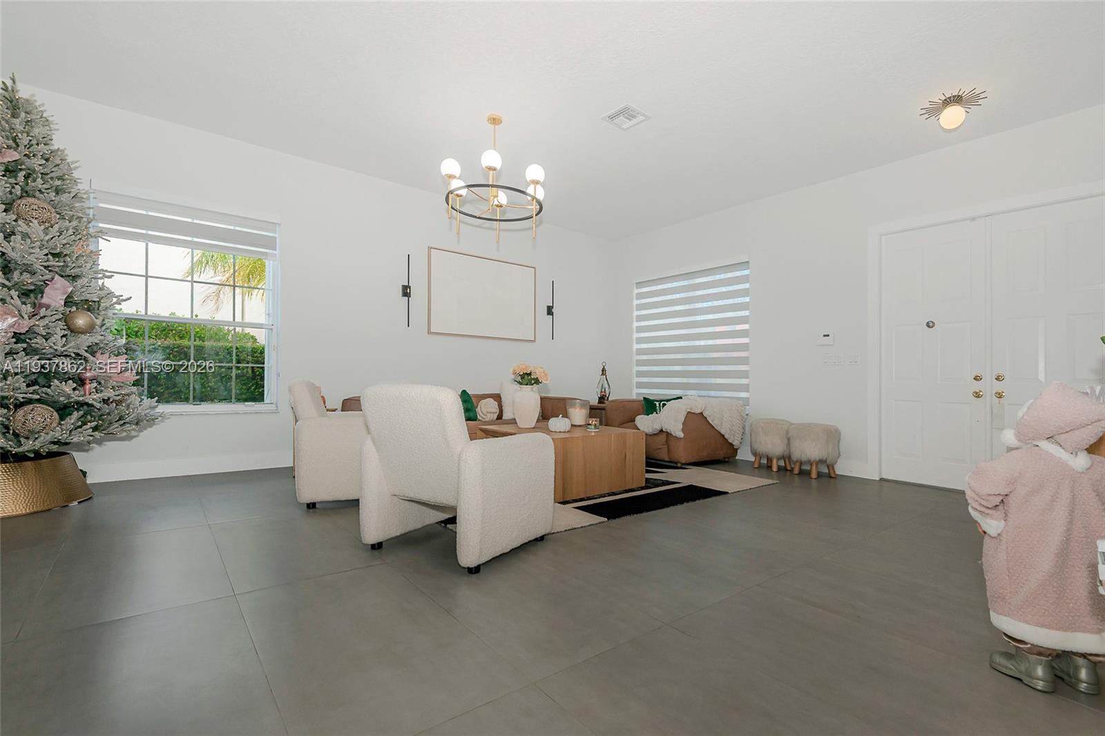 19560 Southwest 39th Court Miramar, FL 33029 - Photo 12 of 39