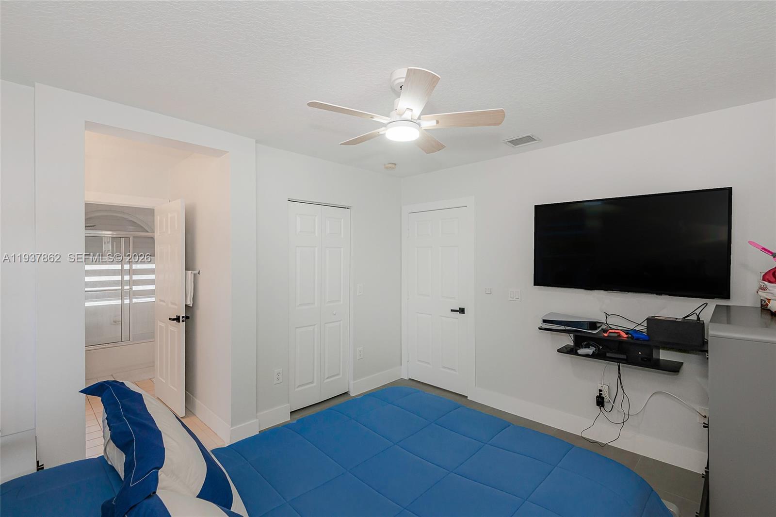 19560 Southwest 39th Court Miramar, FL 33029 - Photo 25 of 39