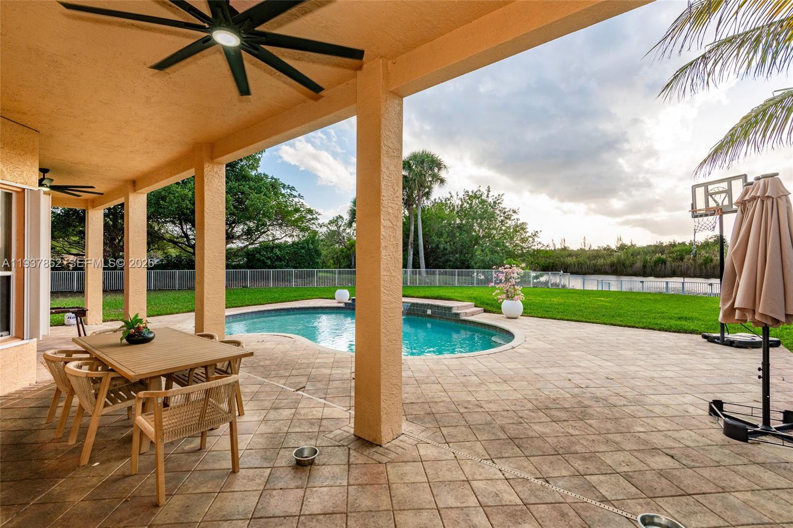 19560 Southwest 39th Court Miramar, FL 33029 - Photo 34 of 39