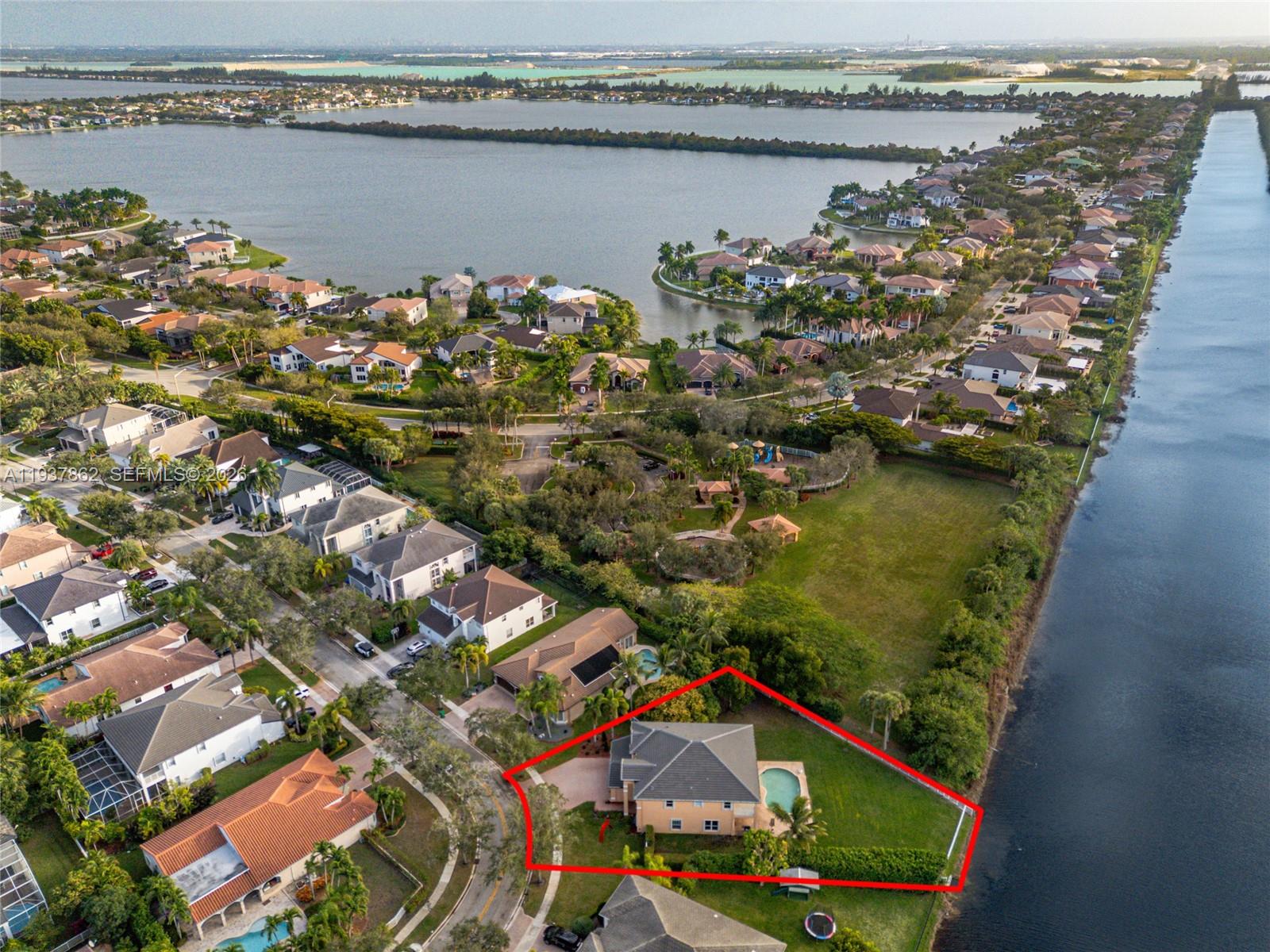 19560 Southwest 39th Court Miramar, FL 33029 - Photo 37 of 39