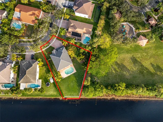 $1,425,000 | 19560 Southwest 39th Court, Miramar, FL 33029