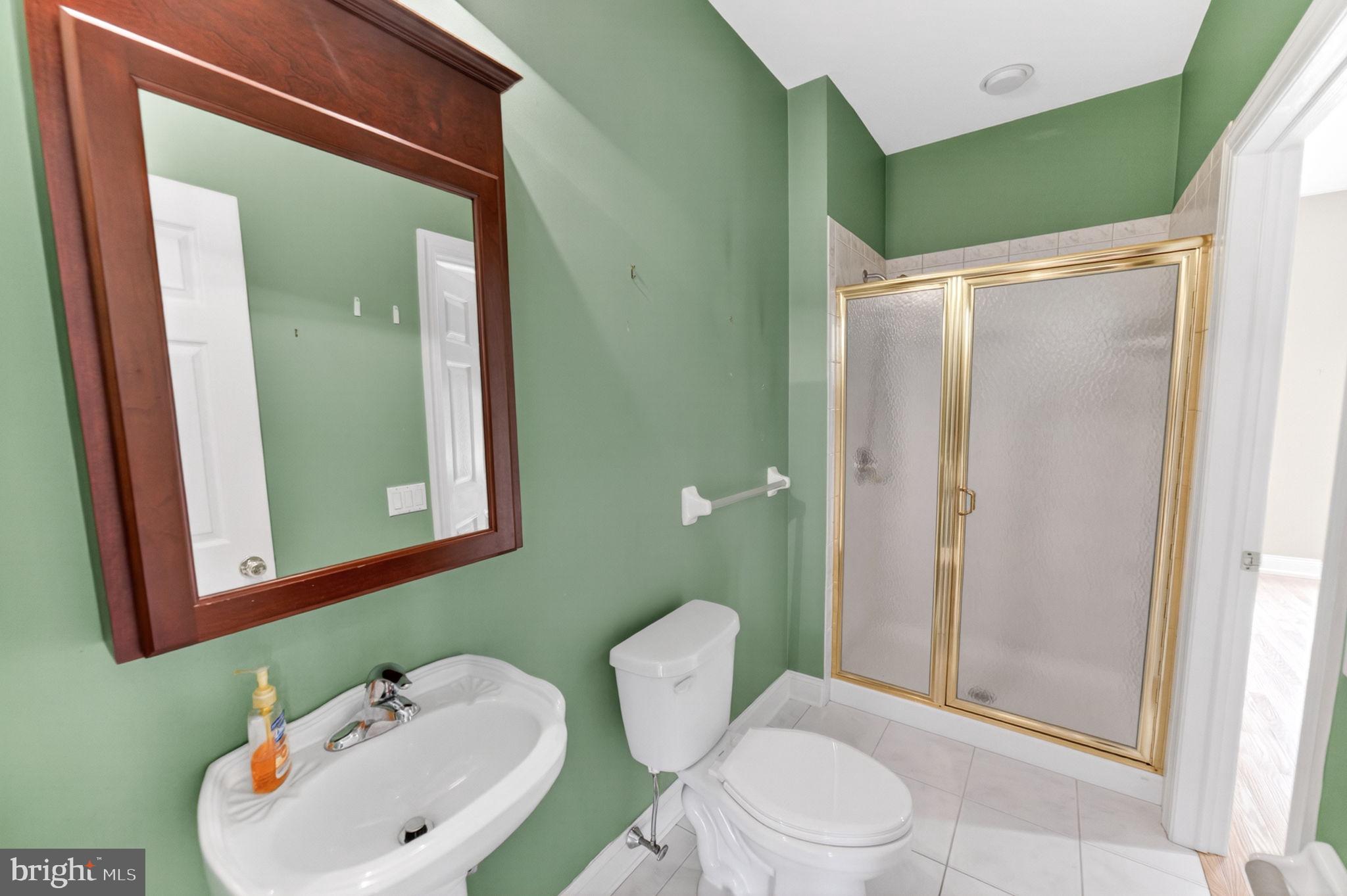 3500 Manor Road Bethlehem, PA 18020 - Photo 41 of 84 Full BA on First Floor