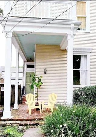 $2,400 | 7911 Sycamore Street, New Orleans, LA 70118
