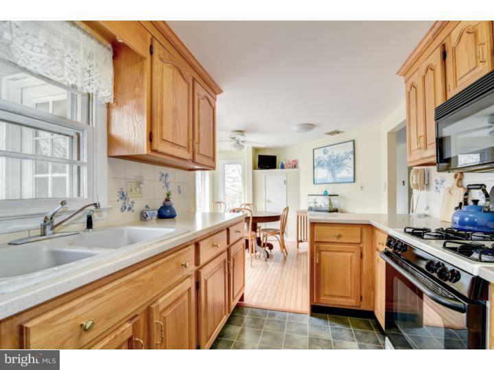 359 Township Line Road Chalfont, PA 18914 - Photo 11 of 24 Kitchen
