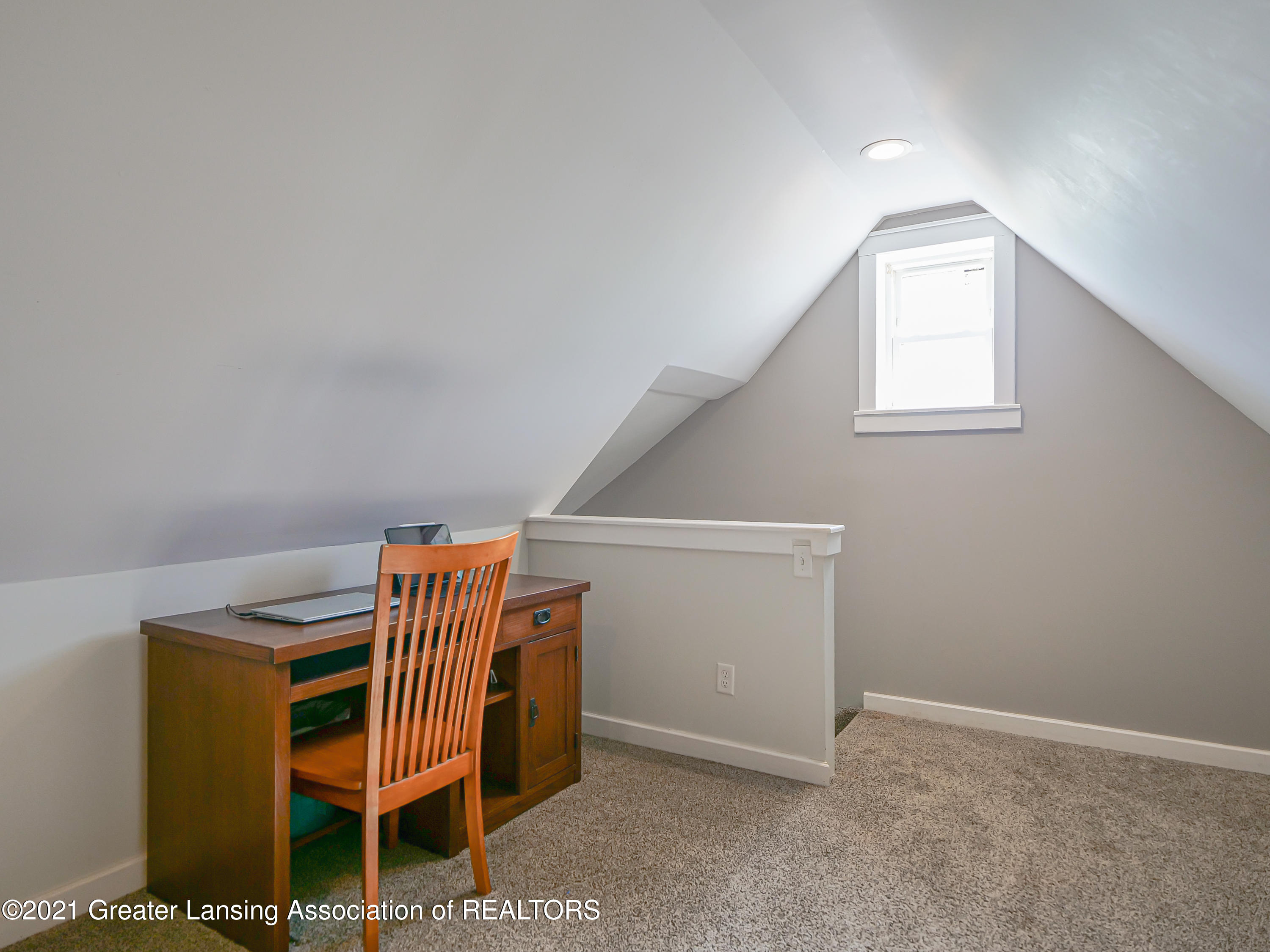 10544 Oneida Road Grand Ledge, MI 48837 - Photo 21 of 47 10544_Oneida_Rd-25